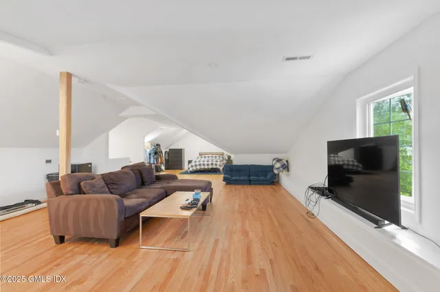 $1,495,000 | Undisclosed Address, Stamford, CT 06906