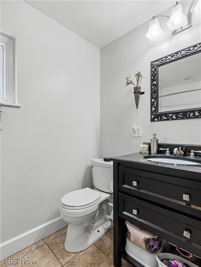 6209 Columbus Road Northeast Louisville, OH 44641 - Photo 35 of 39