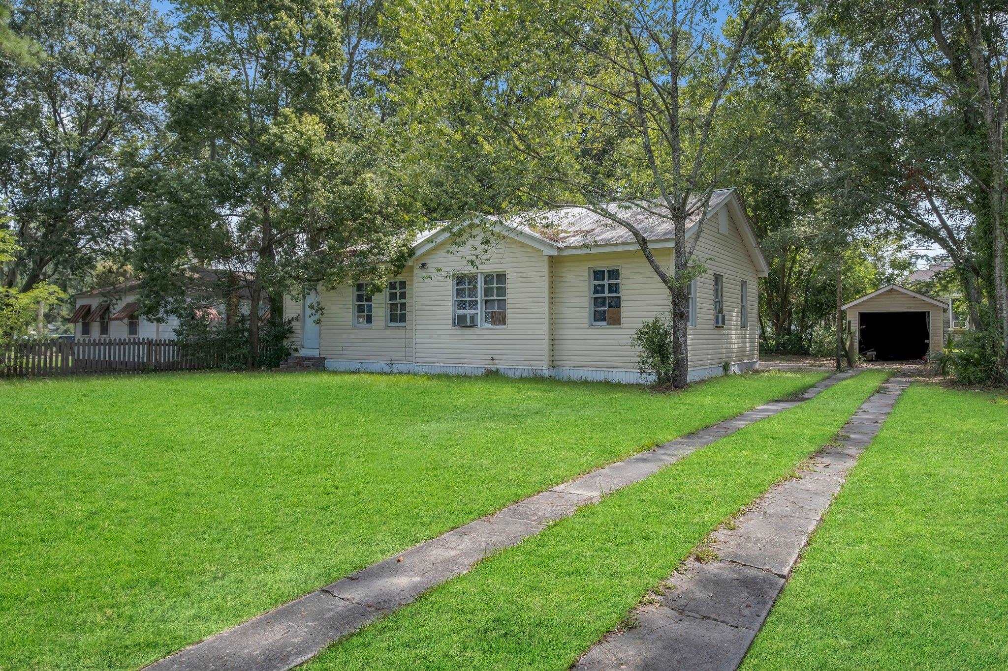 312 North Quincy Street Perry, FL 32347 - Photo 9 of 18