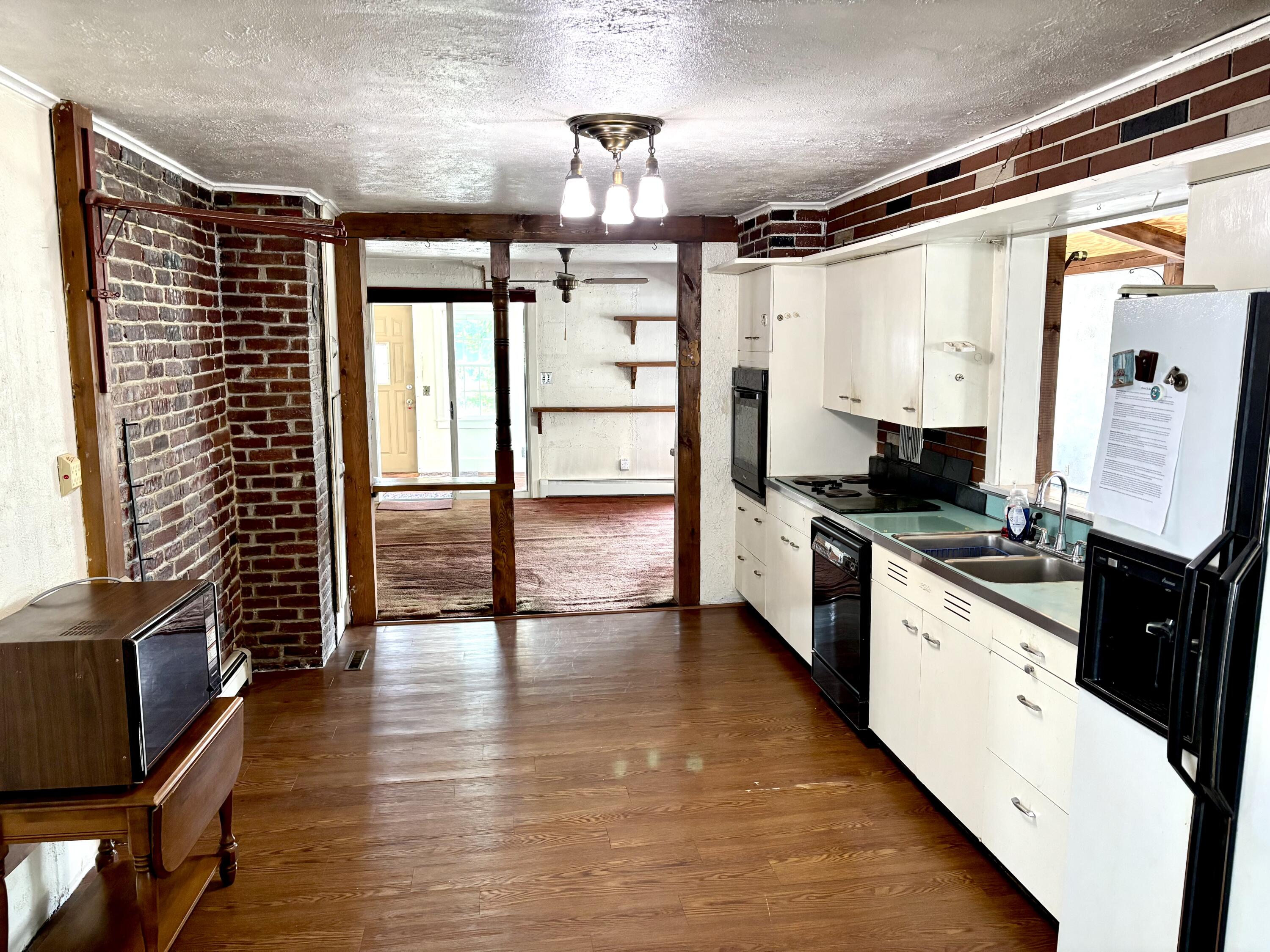 64 Congress Street Millinocket, ME 04462 - Photo 13 of 44 IMG_3725