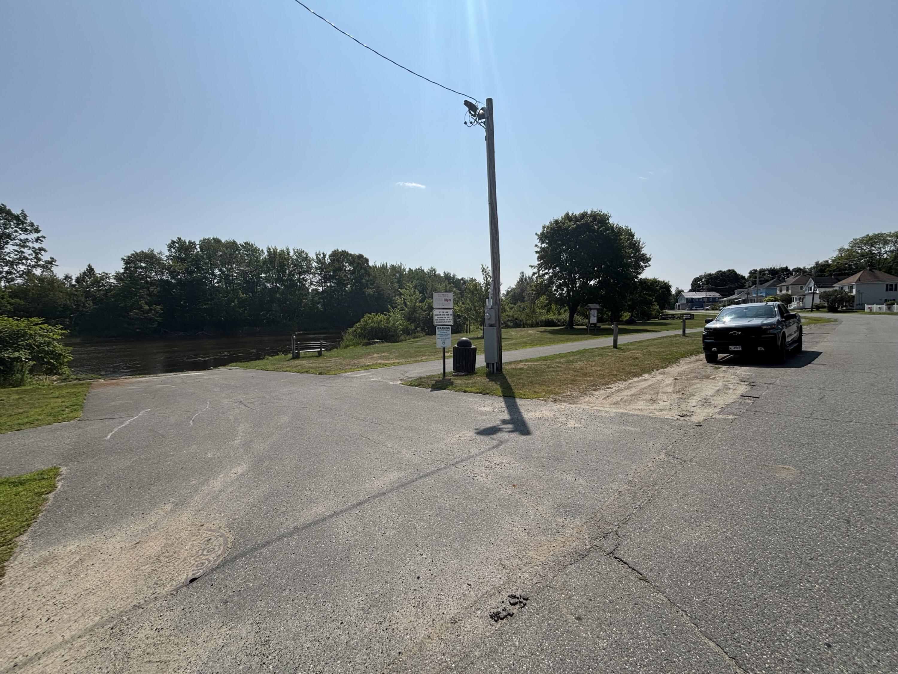 64 Congress Street Millinocket, ME 04462 - Photo 4 of 44 IMG_3719