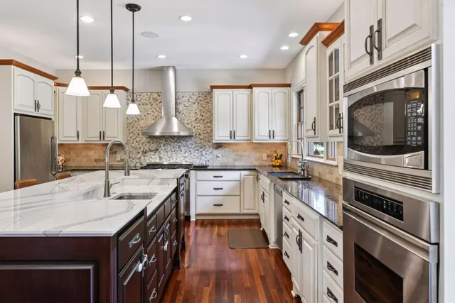 $1,495,000 | 11625 Live Oak Drive, Minnetonka, MN 55305