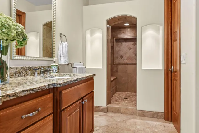 $1,495,000 | 11625 Live Oak Drive, Minnetonka, MN 55305