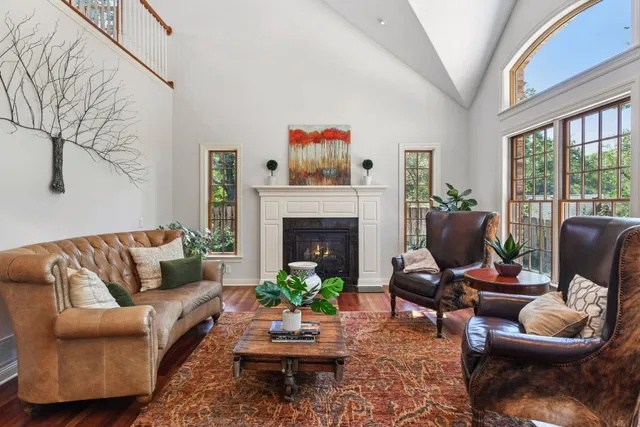 $1,495,000 | 11625 Live Oak Drive, Minnetonka, MN 55305