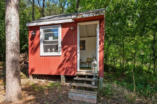 $1,495,000 | 11625 Live Oak Drive, Minnetonka, MN 55305