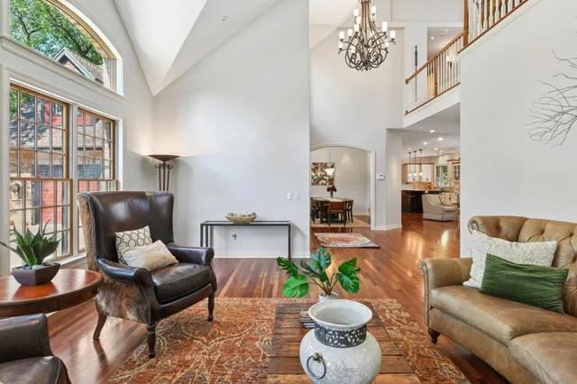 $1,495,000 | 11625 Live Oak Drive, Minnetonka, MN 55305