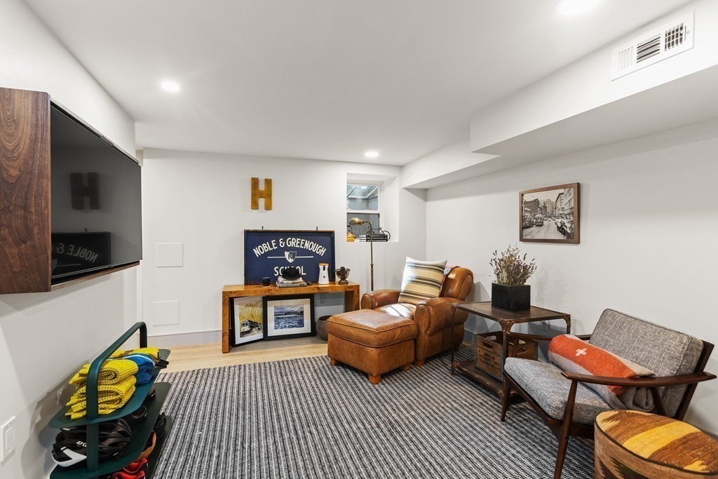 58 Spring Street Cambridge, MA 02141 - Photo 15 of 23 Gallery Image 15