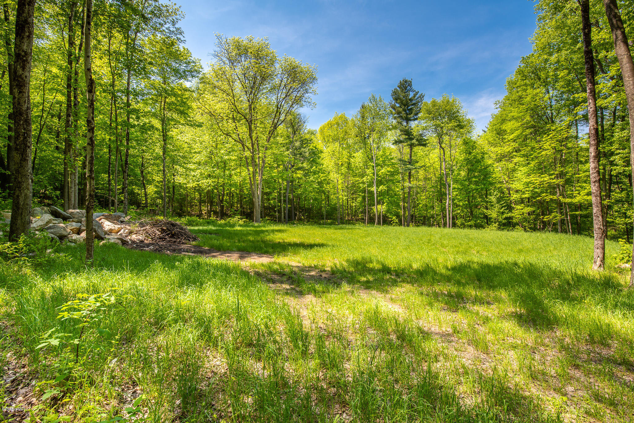 THE GLADE PARCEL