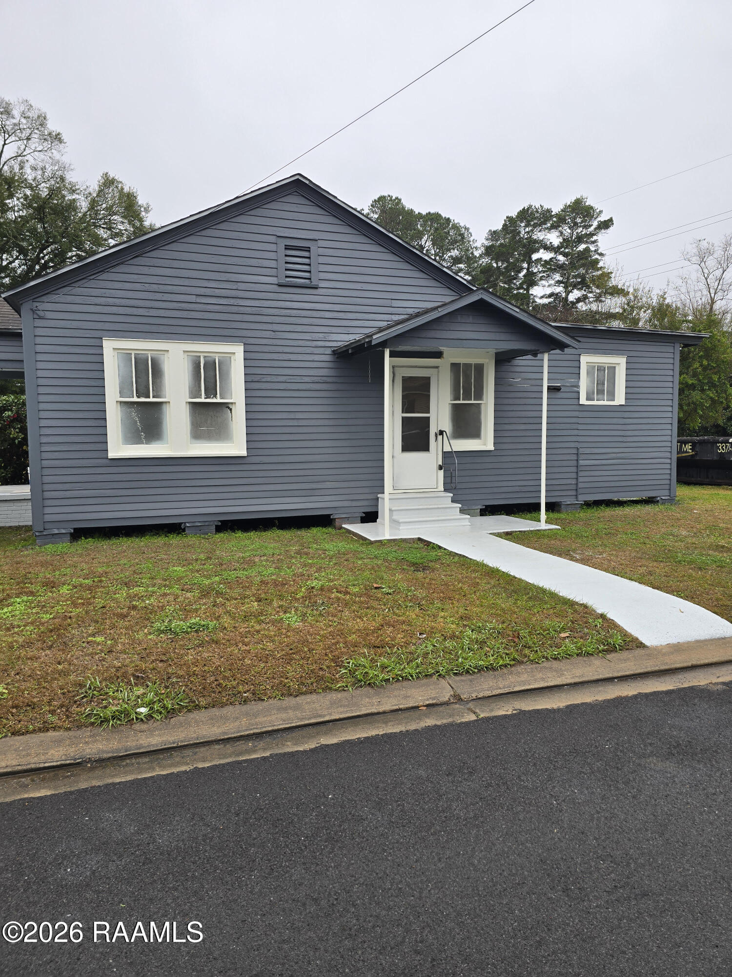 220 St Peter Street Lafayette, LA 70506 - Photo 2 of 12 220 back