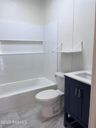$1,500 | 220 St Peter Street, Lafayette, LA 70506
