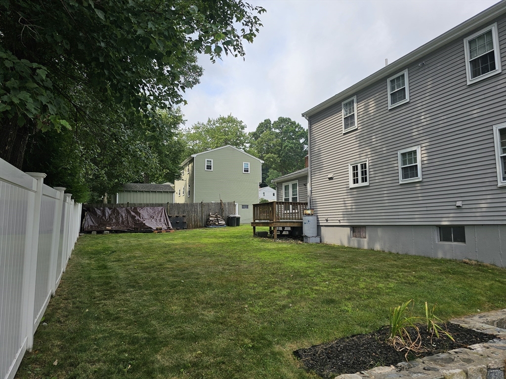 14 Brookfield Road Milford, MA 01757 - Photo 20 of 22 Gallery Image 20