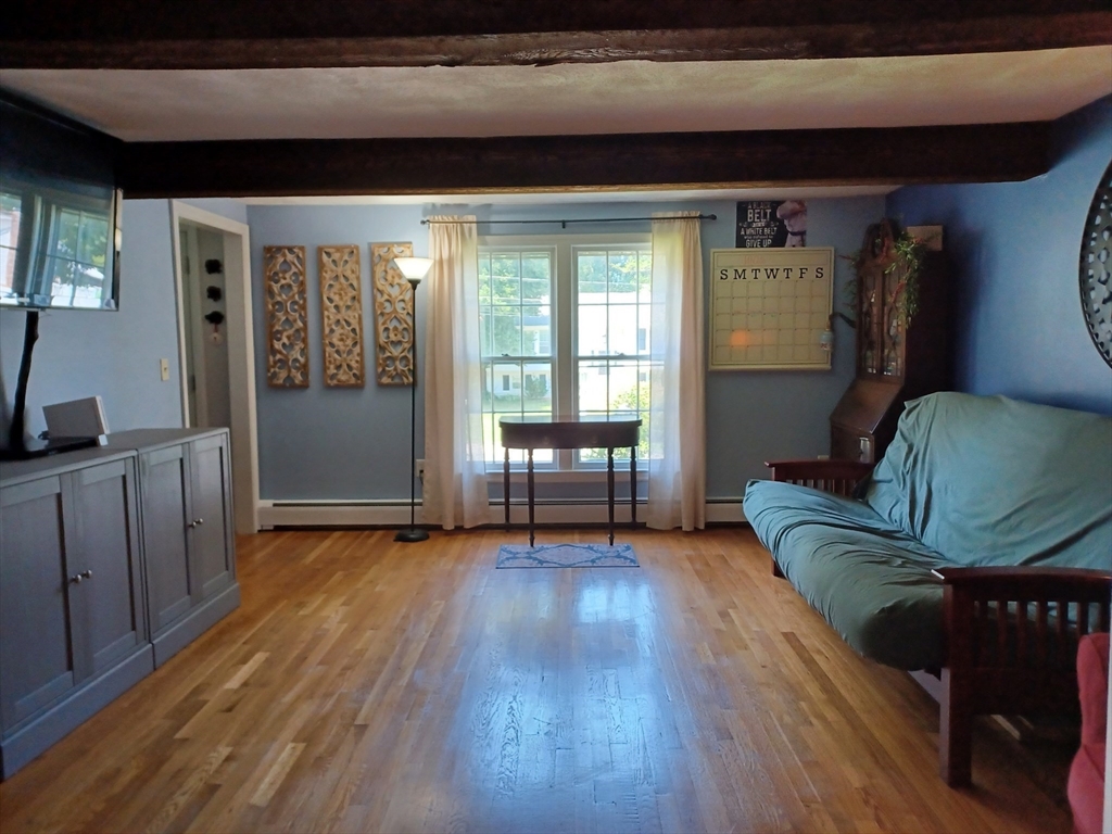 14 Brookfield Road Milford, MA 01757 - Photo 7 of 22 Gallery Image 7