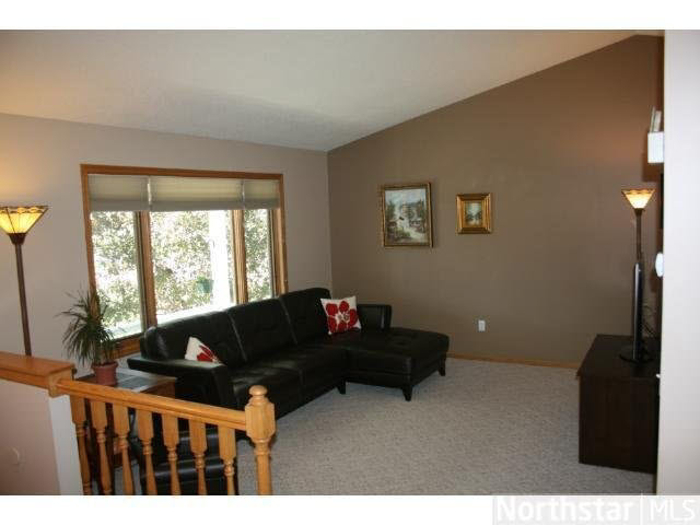 1871 73rd Street Centerville, MN 55038 - Photo 3 of 18