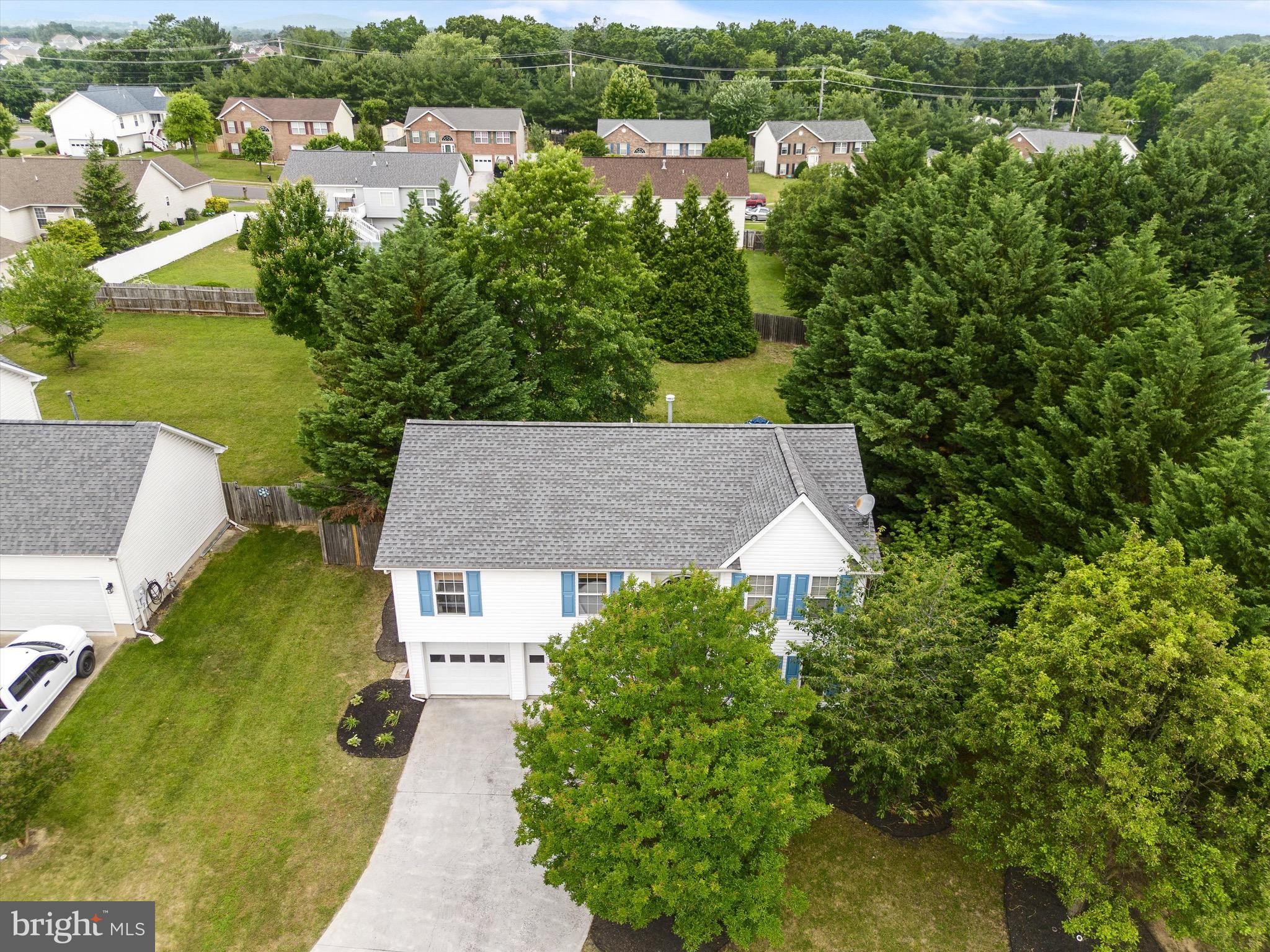 307 Goldenrod Road Winchester, VA 22602 - Photo 1 of 37 Gallery Image 1