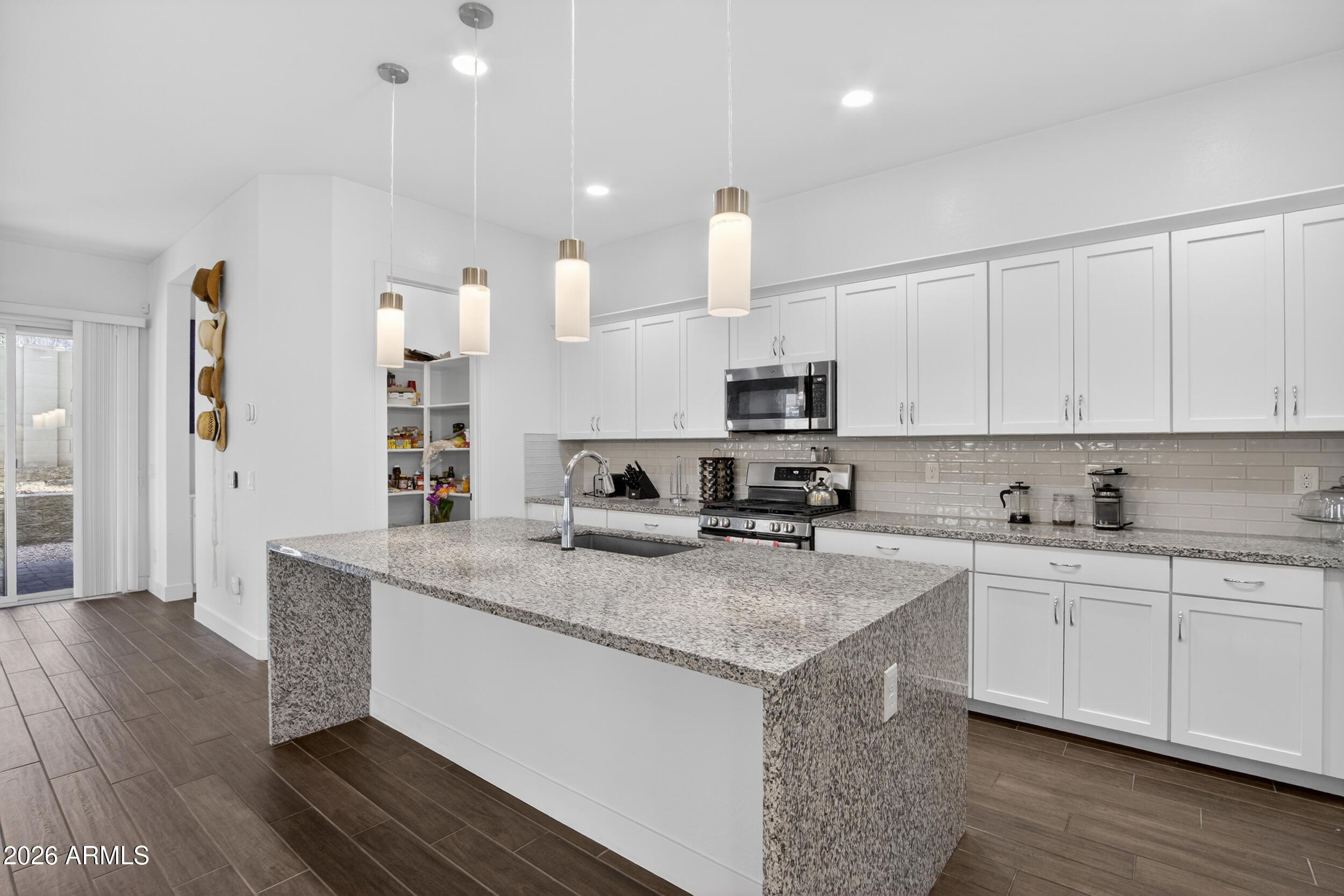 939 East Paseo Way Phoenix, AZ 85042 - Photo 15 of 78 15_578_a4m_sm