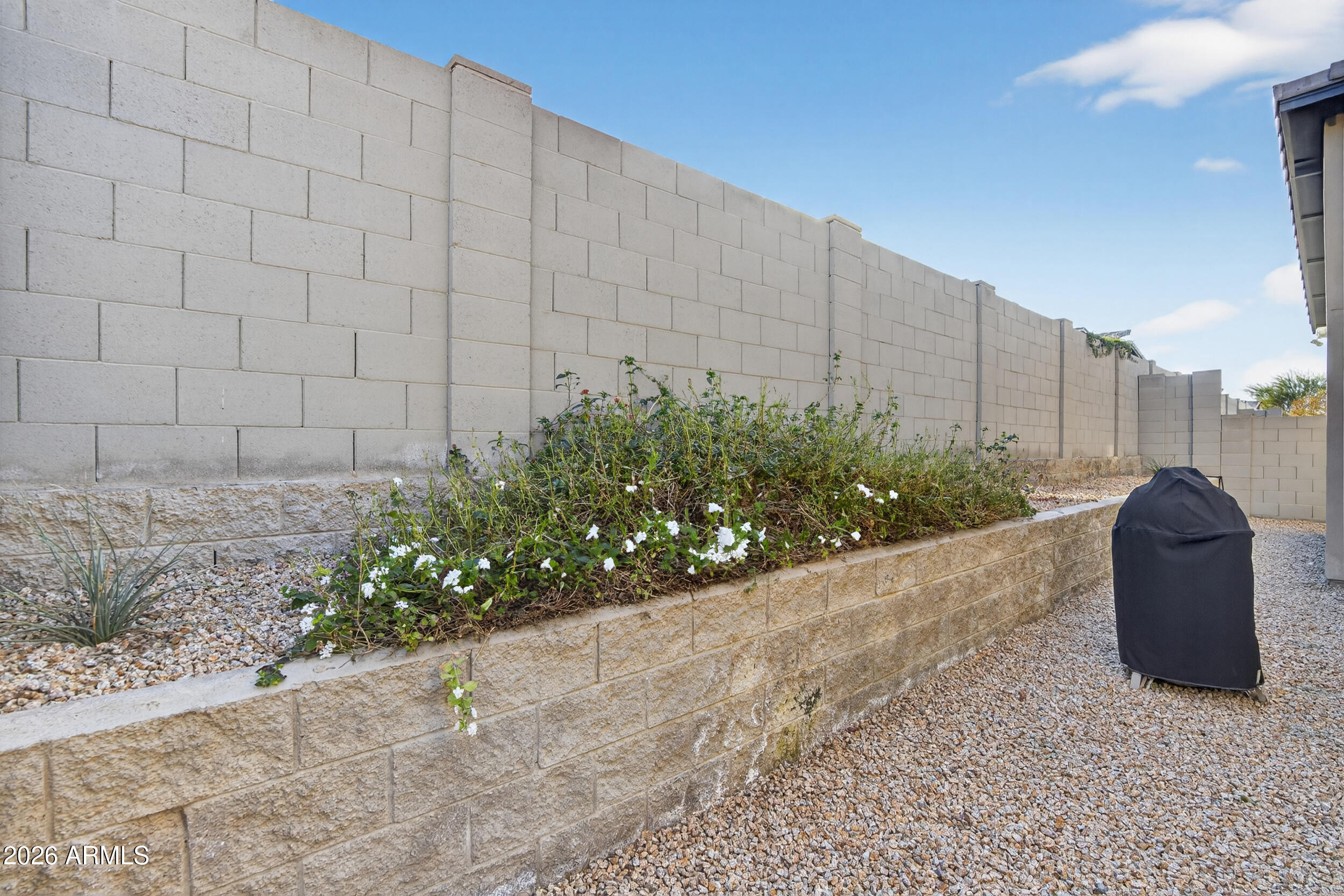 939 East Paseo Way Phoenix, AZ 85042 - Photo 59 of 78 60_675_a4m_sm