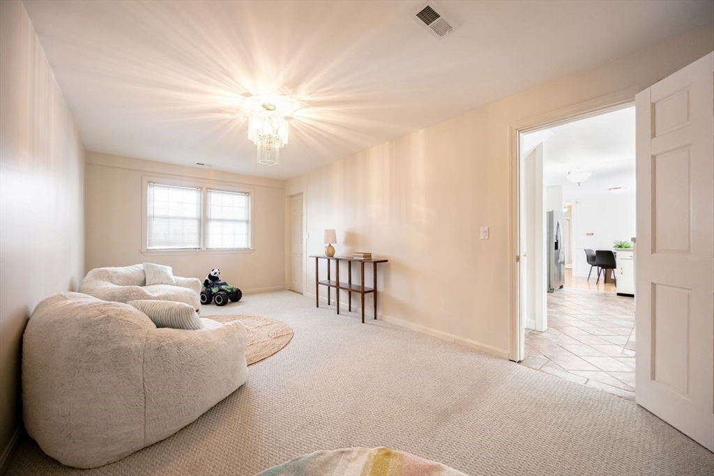 15 Alroy Road Weymouth, MA 02190 - Photo 15 of 33