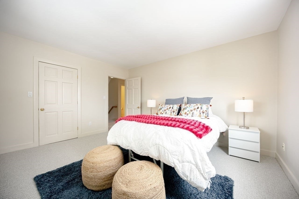 15 Alroy Road Weymouth, MA 02190 - Photo 24 of 33