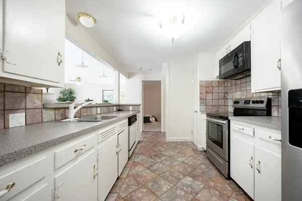 $679,900 | 15 Alroy Road, Weymouth, MA 02190