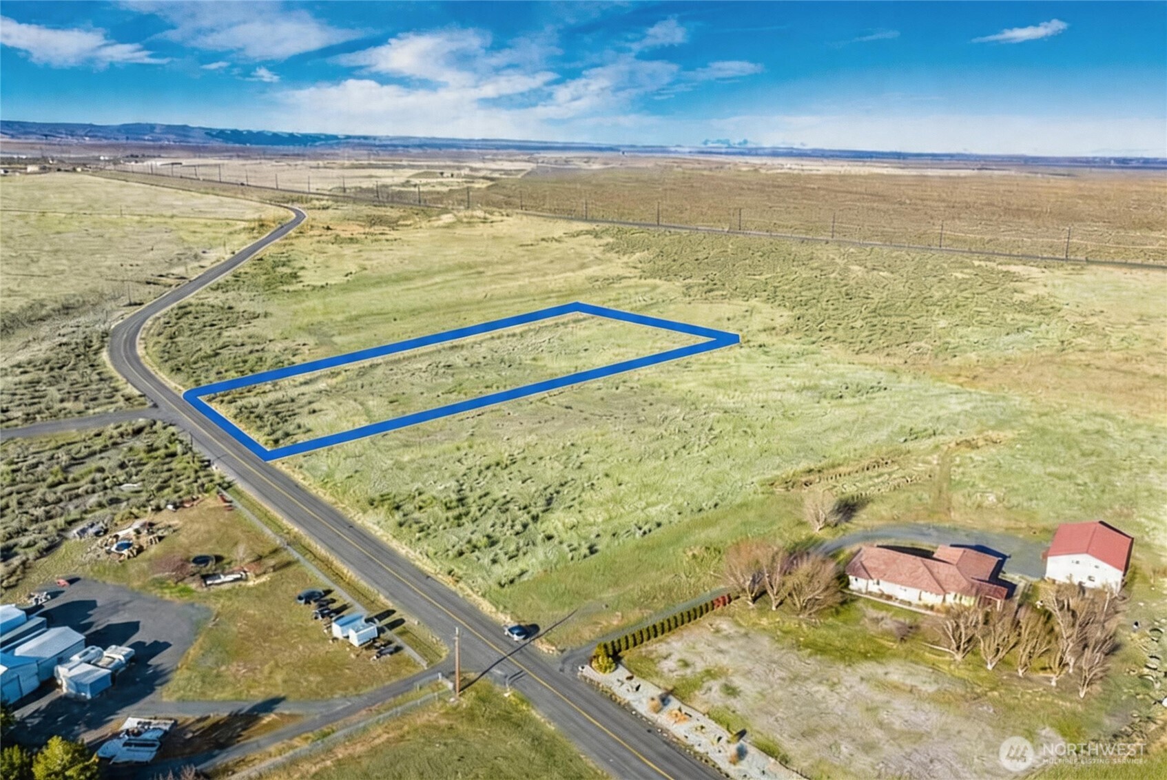 9989 Neppel Road Northeast Moses Lake, WA 98837 - Photo 3 of 4