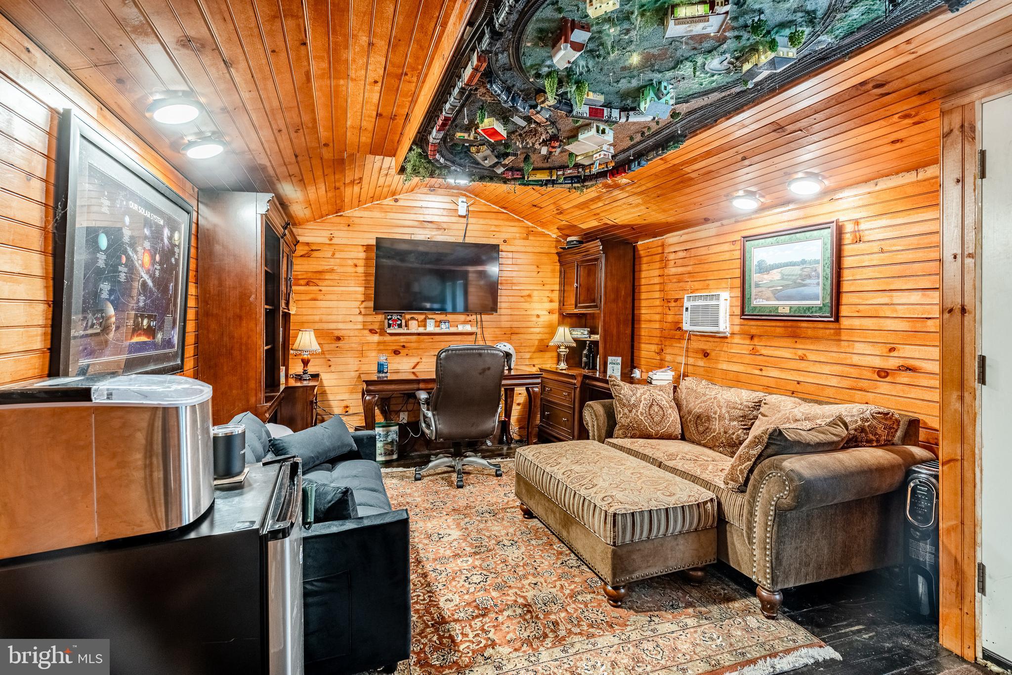 36 Sunset Road Royersford, PA 19468 - Photo 44 of 46 Finished shed