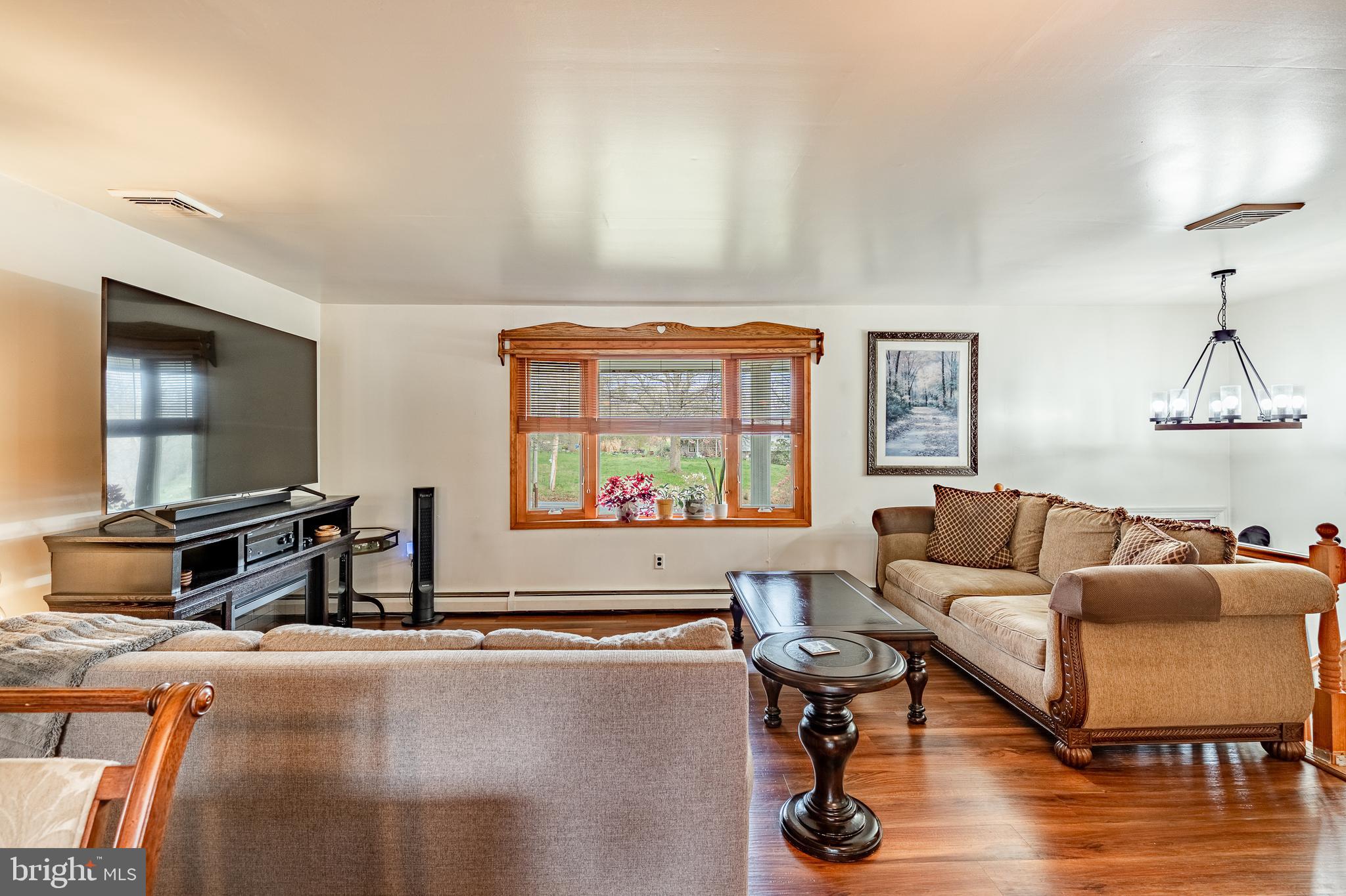 36 Sunset Road Royersford, PA 19468 - Photo 7 of 46