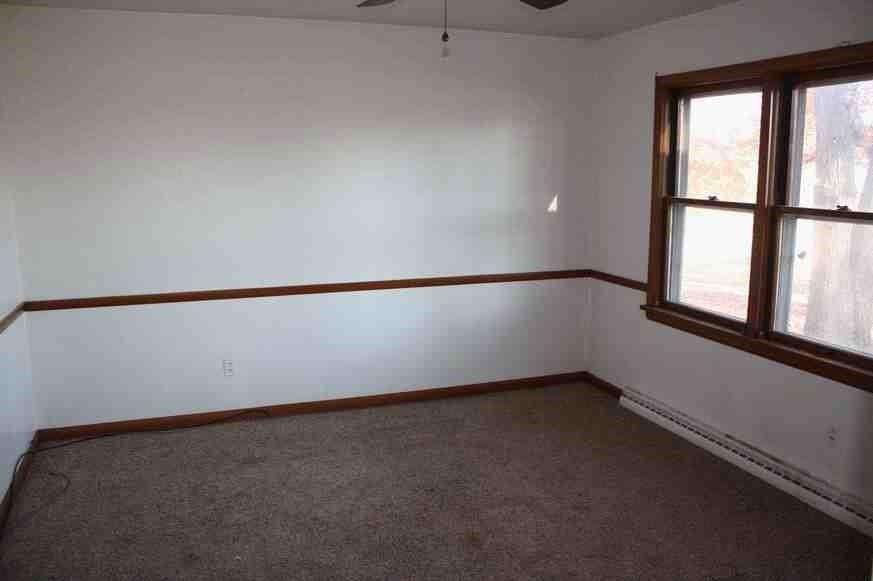 816 Smalls Ferry Road Enon Valley, PA 16120 - Photo 5 of 23 Gallery Image 5
