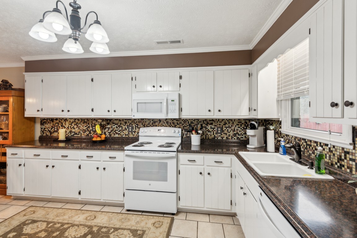 766 Fitzpatrick Road Nashville, TN 37214 - Photo 11 of 28 Gallery Image 11