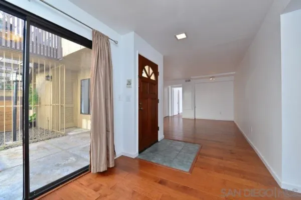 $2,500 | 4642 Utah Street, Unit 3, San Diego, CA 92116