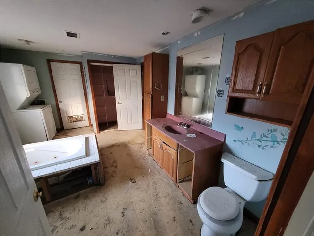 $92,000 | 11909 Kentucky Avenue, Sugar Creek, MO 64054