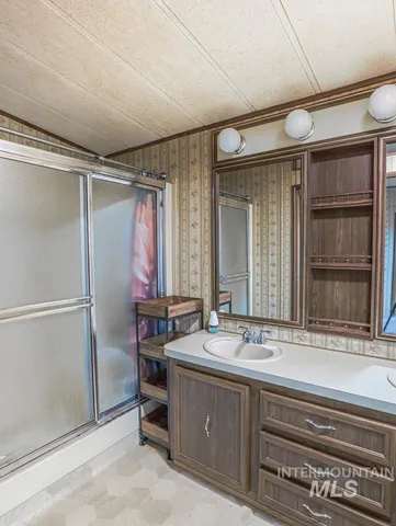 $105,000 | 25 Freedom Drive, Ontario, OR 97914