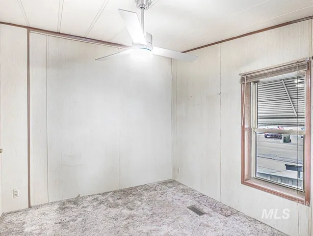 $105,000 | 25 Freedom Drive, Ontario, OR 97914