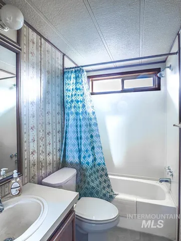 $105,000 | 25 Freedom Drive, Ontario, OR 97914