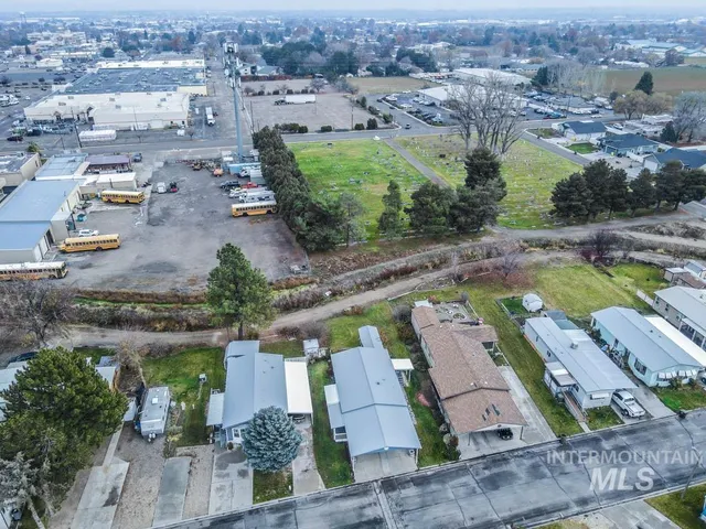 $105,000 | 25 Freedom Drive, Ontario, OR 97914