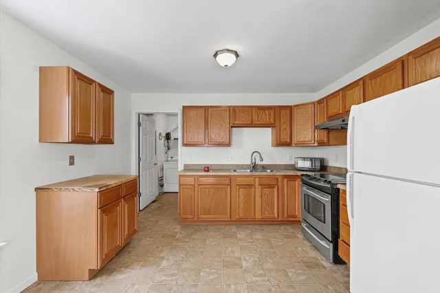 $160,000 | 114 North Cottage Grove Avenue, Urbana, IL 61802