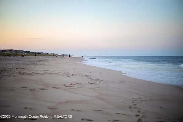 $5,000 | 120 A Randall Avenue, Unit A, Point Pleasant Beach, NJ 08742