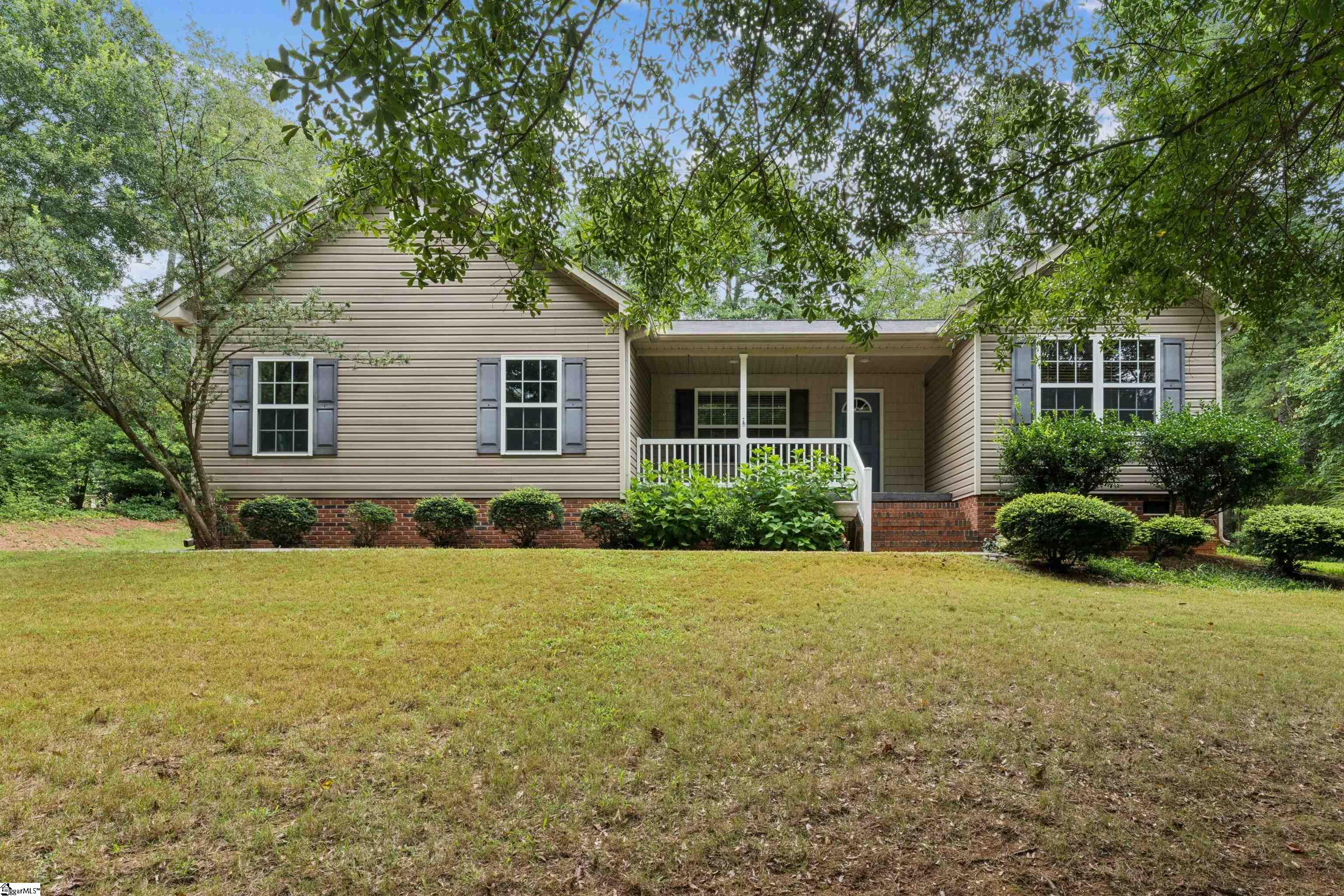 113 Valley Drive Anderson, SC 29625 - Photo 2 of 45