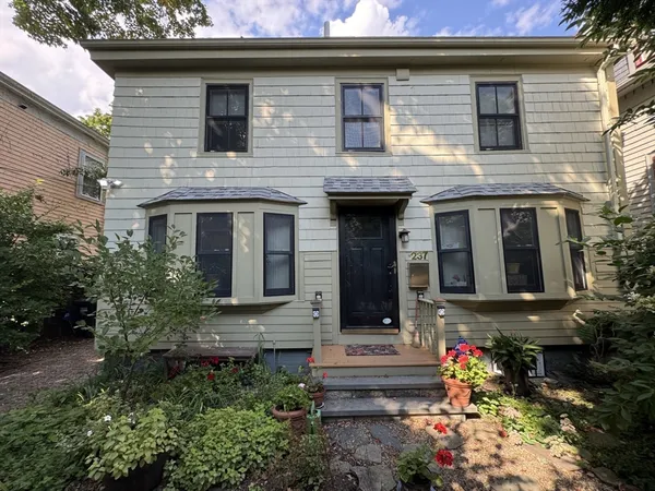 $2,800,000 | 237-239 Mt Auburn Street, Cambridge, MA 02138