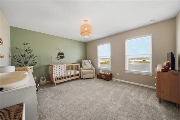 $289,000 | 1043 East 117th Lane, Crown Point, IN 46307