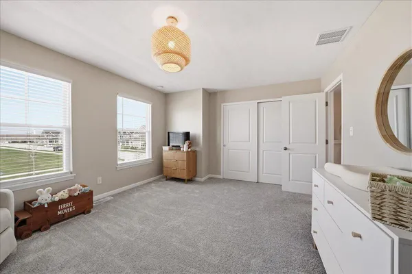 $289,000 | 1043 East 117th Lane, Crown Point, IN 46307