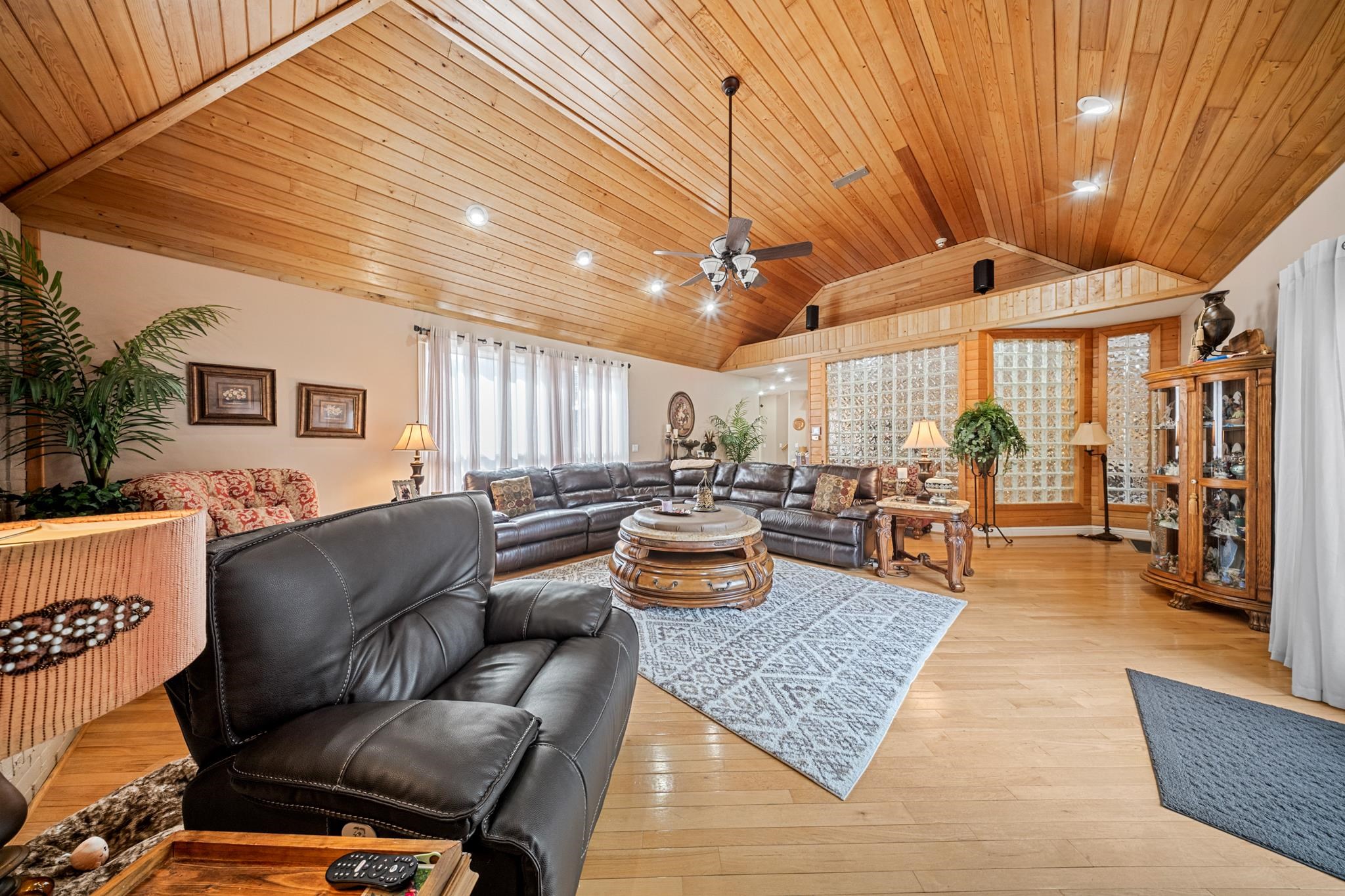 446 Cedar Creek Road Pikeville, KY 41501 - Photo 16 of 50