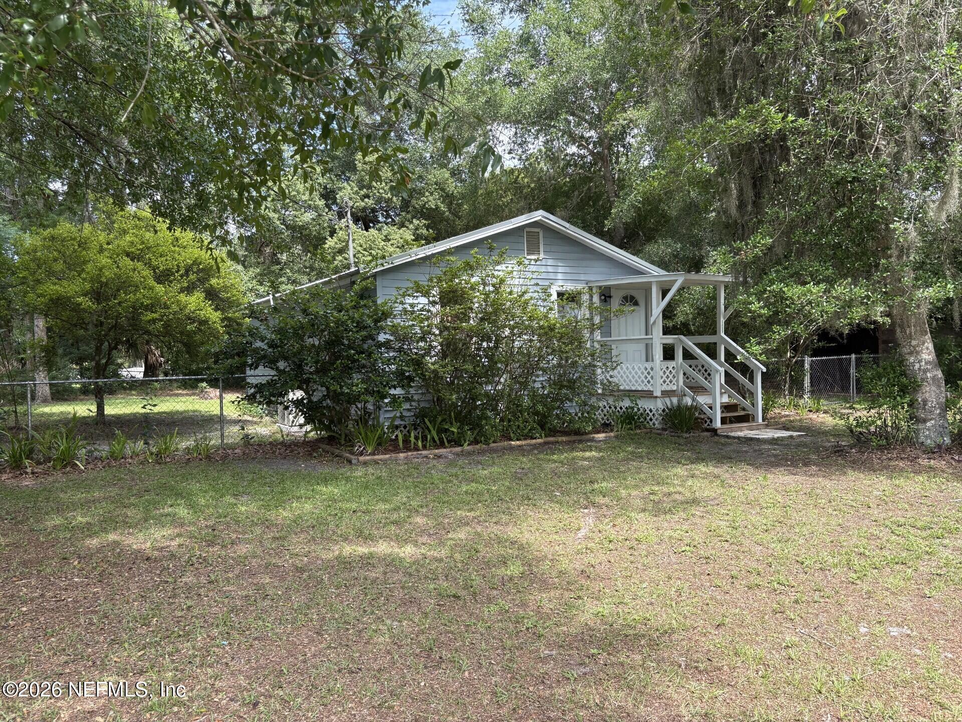 109 Gaskin Road Palatka, FL 32177 - Photo 20 of 22 Front Yard