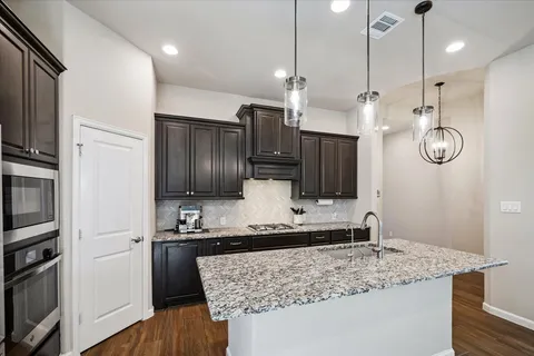 $374,000 | 388 Rise Lane, Montgomery, TX 77316