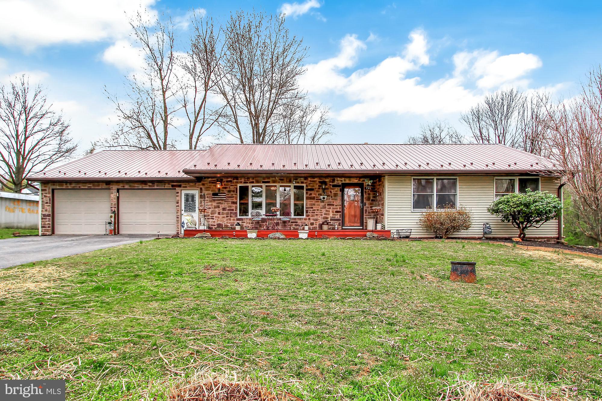 3037 East Prospect Road York, PA 17402 - Photo 1 of 34 Welcome Home!