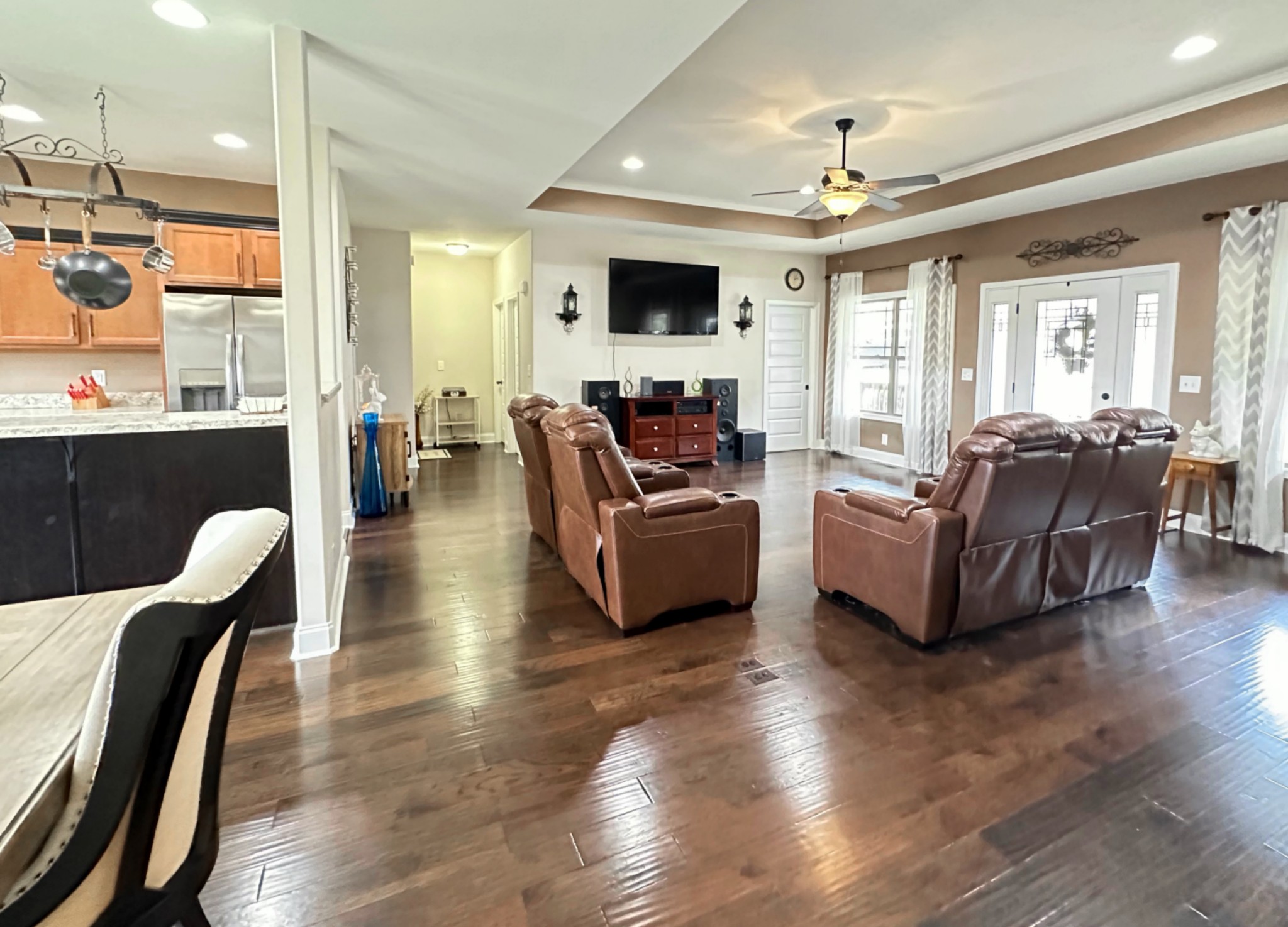 1815 Broome Road Palmyra, TN 37142 - Photo 12 of 61 a living room with furniture fireplace and flat screen tv