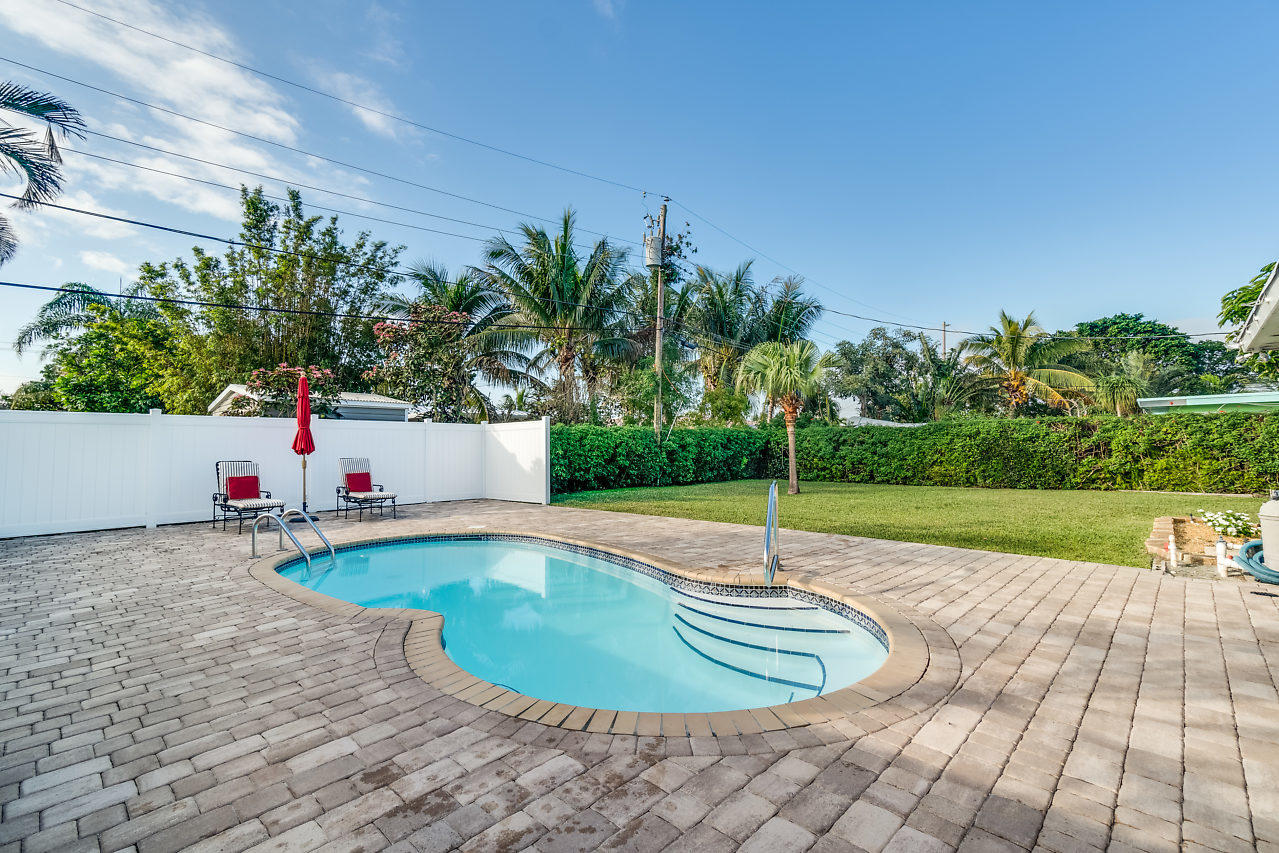 440 Northeast 33rd Street Boca Raton, FL 33431 - Photo 6 of 31 Pool