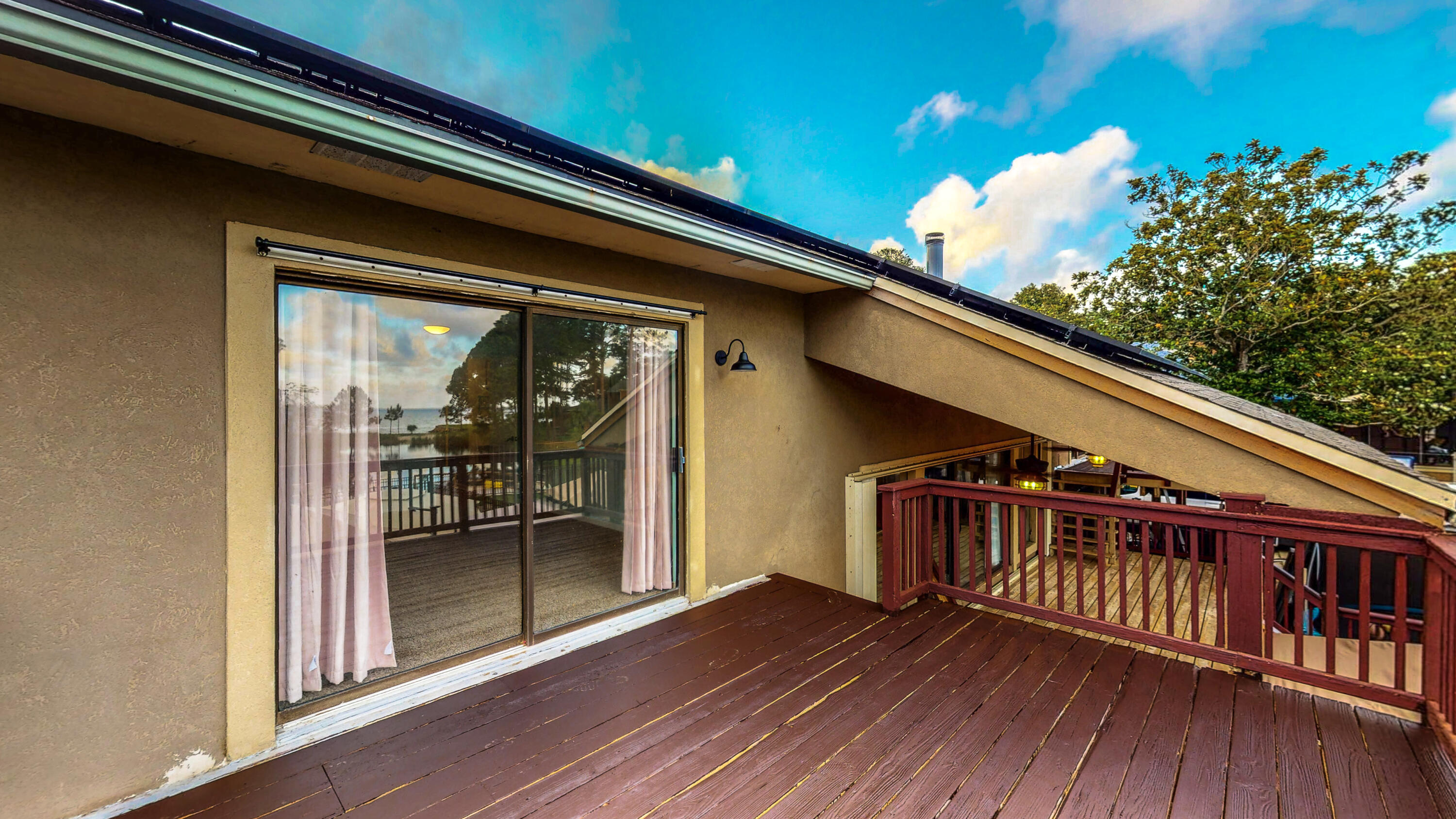37 Country Club Road Shalimar, FL 32579 - Photo 58 of 64 a view of balcony with wooden floor