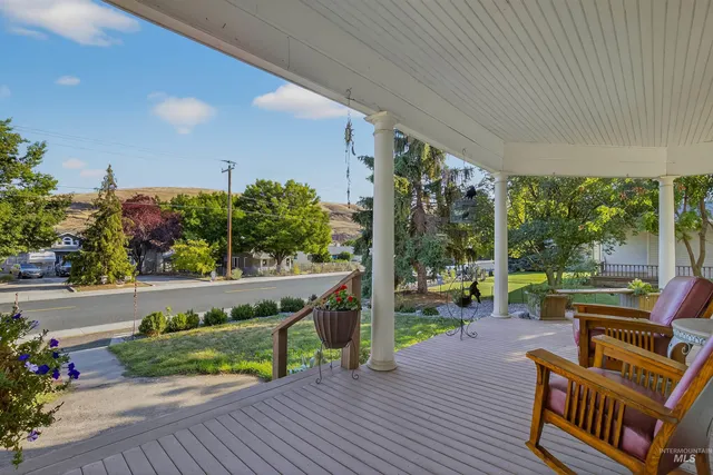 $335,000 | 508 1st Street, Asotin, WA 99402