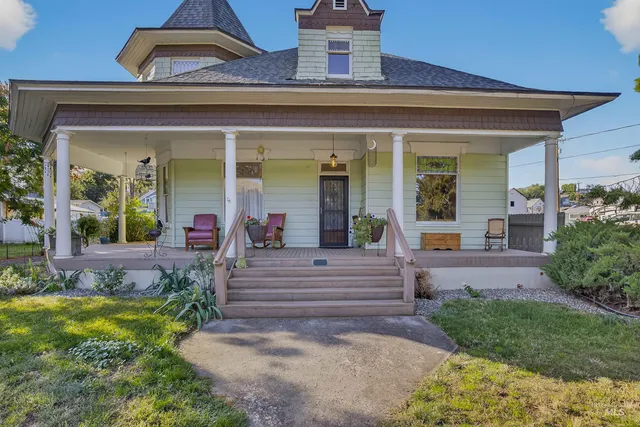 $335,000 | 508 1st Street, Asotin, WA 99402