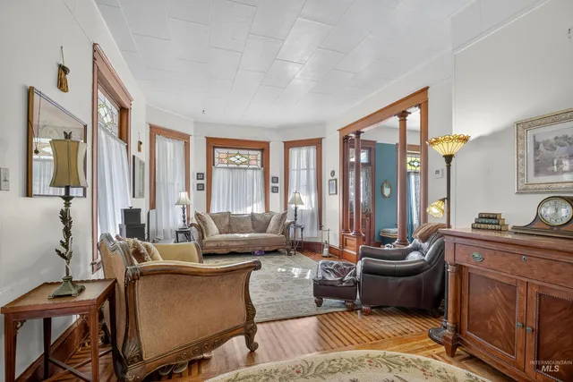 $335,000 | 508 1st Street, Asotin, WA 99402